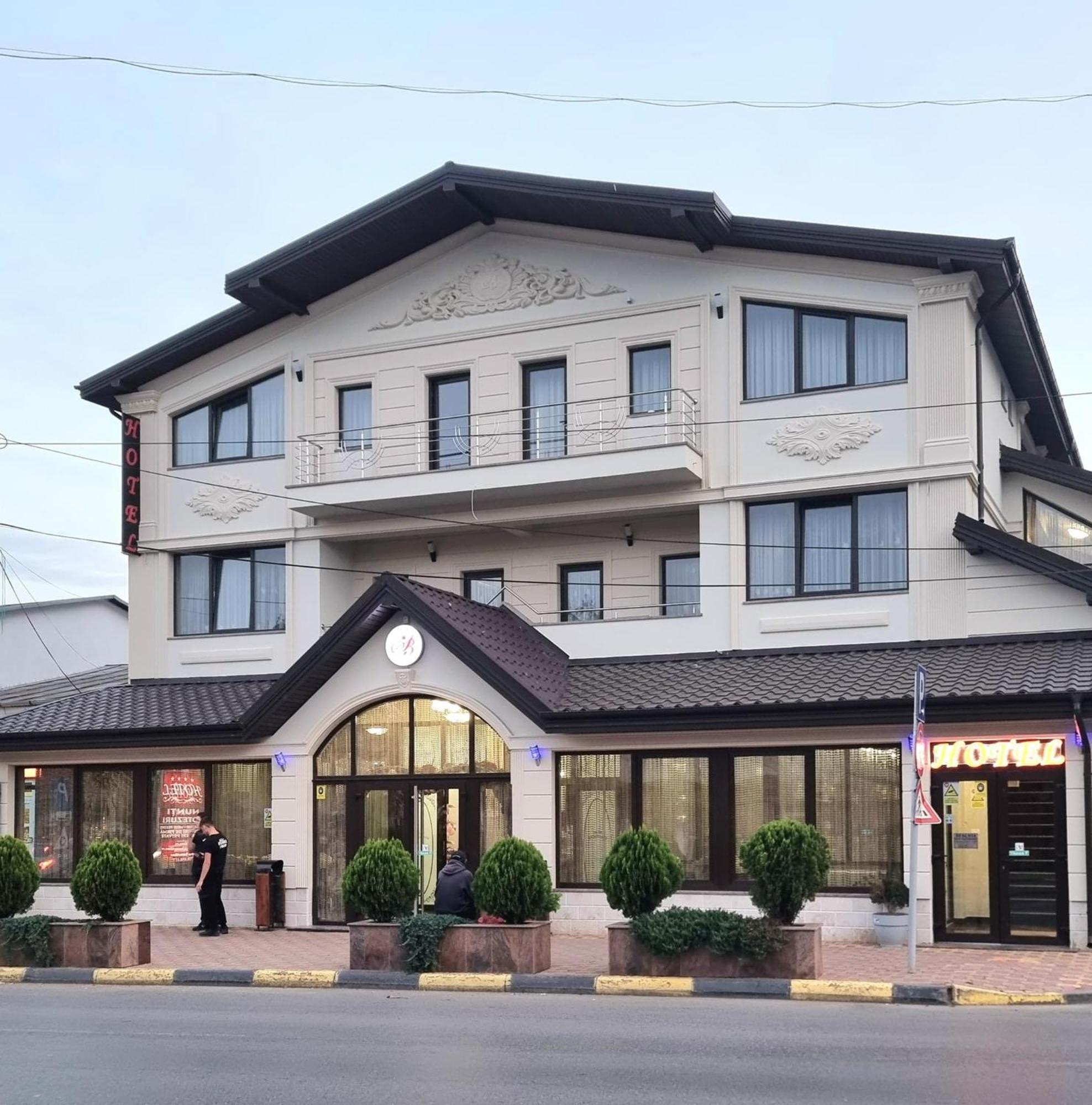 Hotel Bacsoridana Tecuci Esterno foto